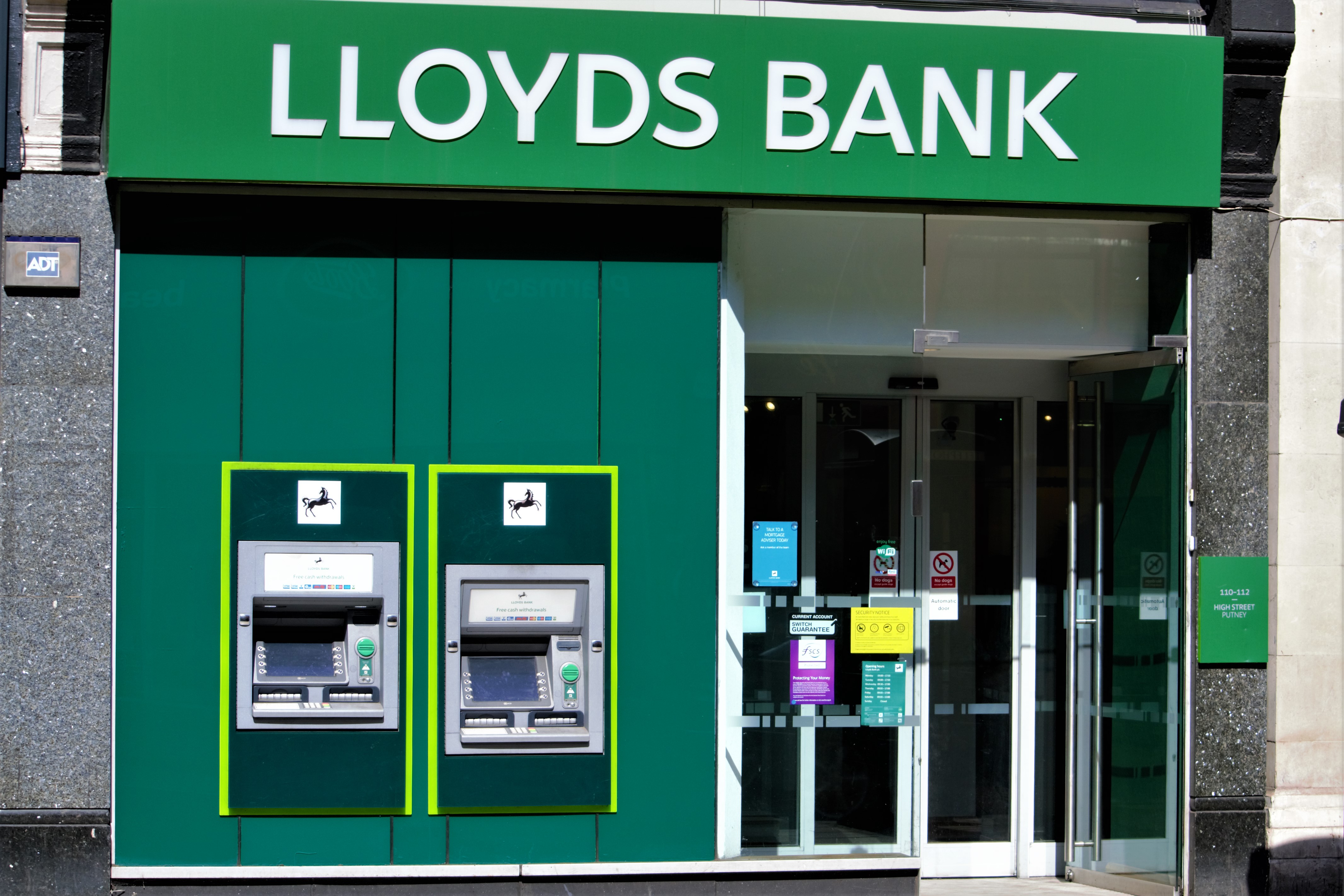 Lloyds Bank Positively Putney