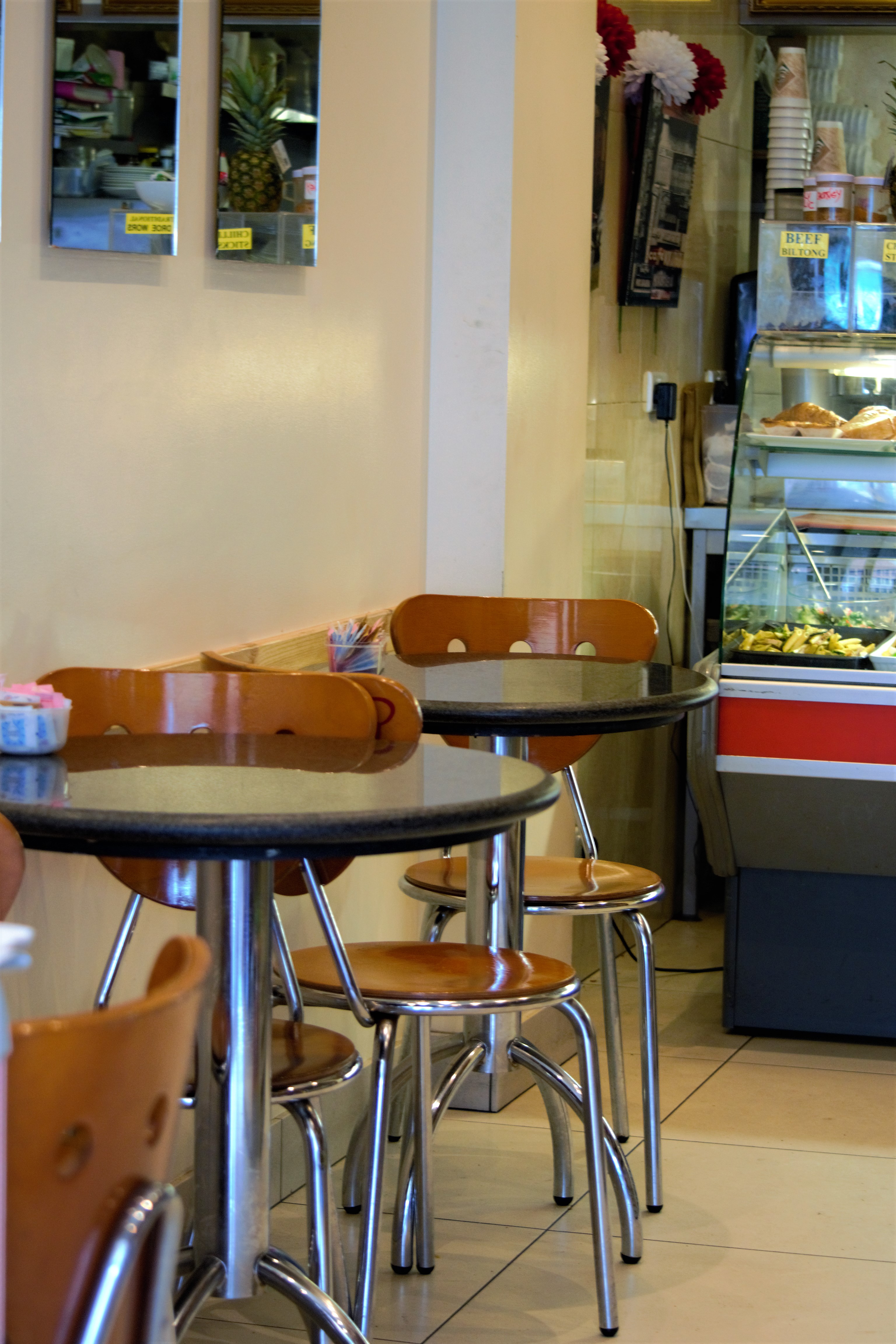 Piccolo bar (8) Positively Putney